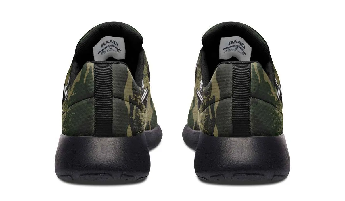 Camo Weights Strong Girl Lifter