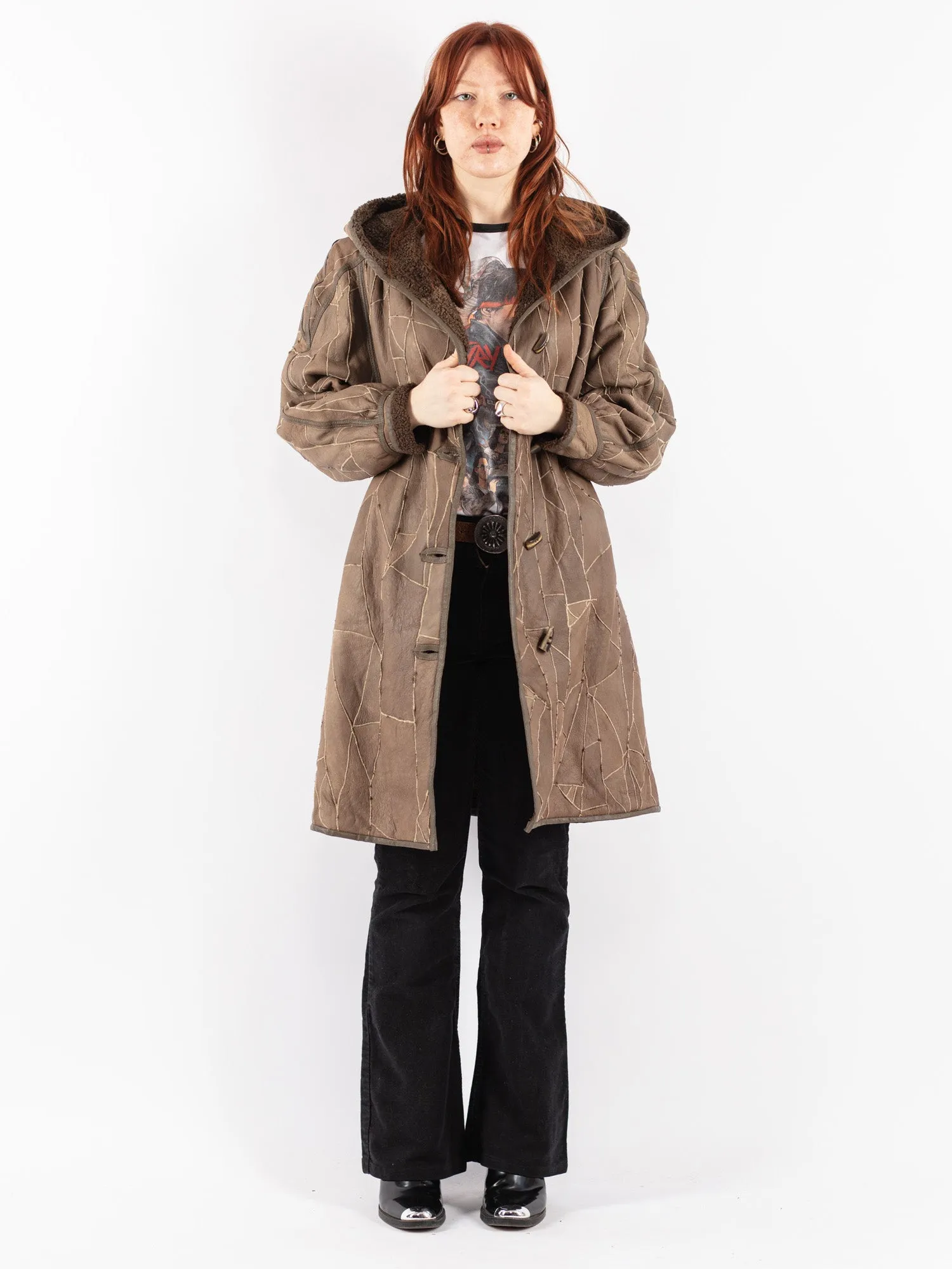 Vintage 90's Women Hooded Sheepskin Coat in Brown